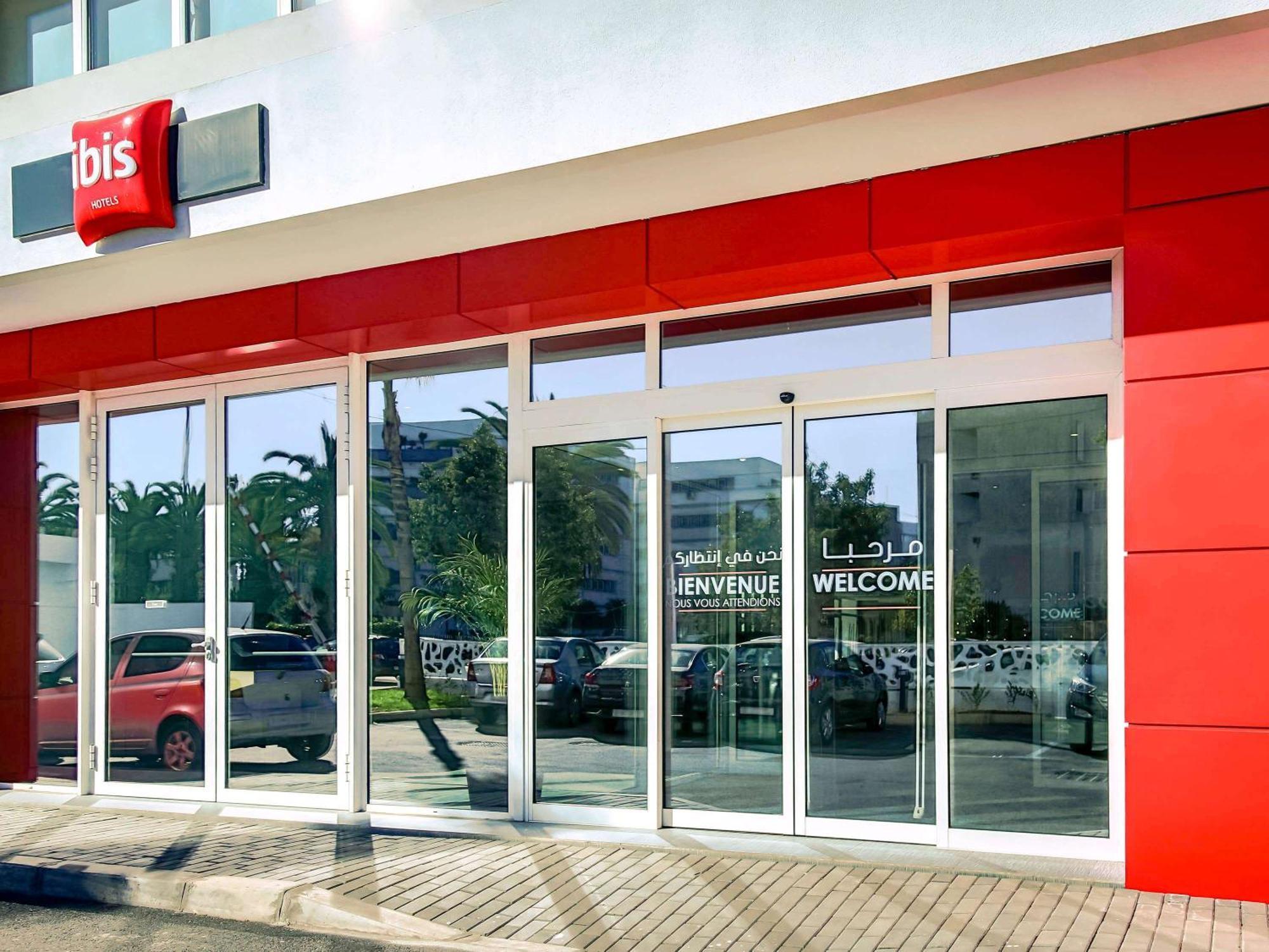 Отель Ibis Rabat Agdal Экстерьер фото