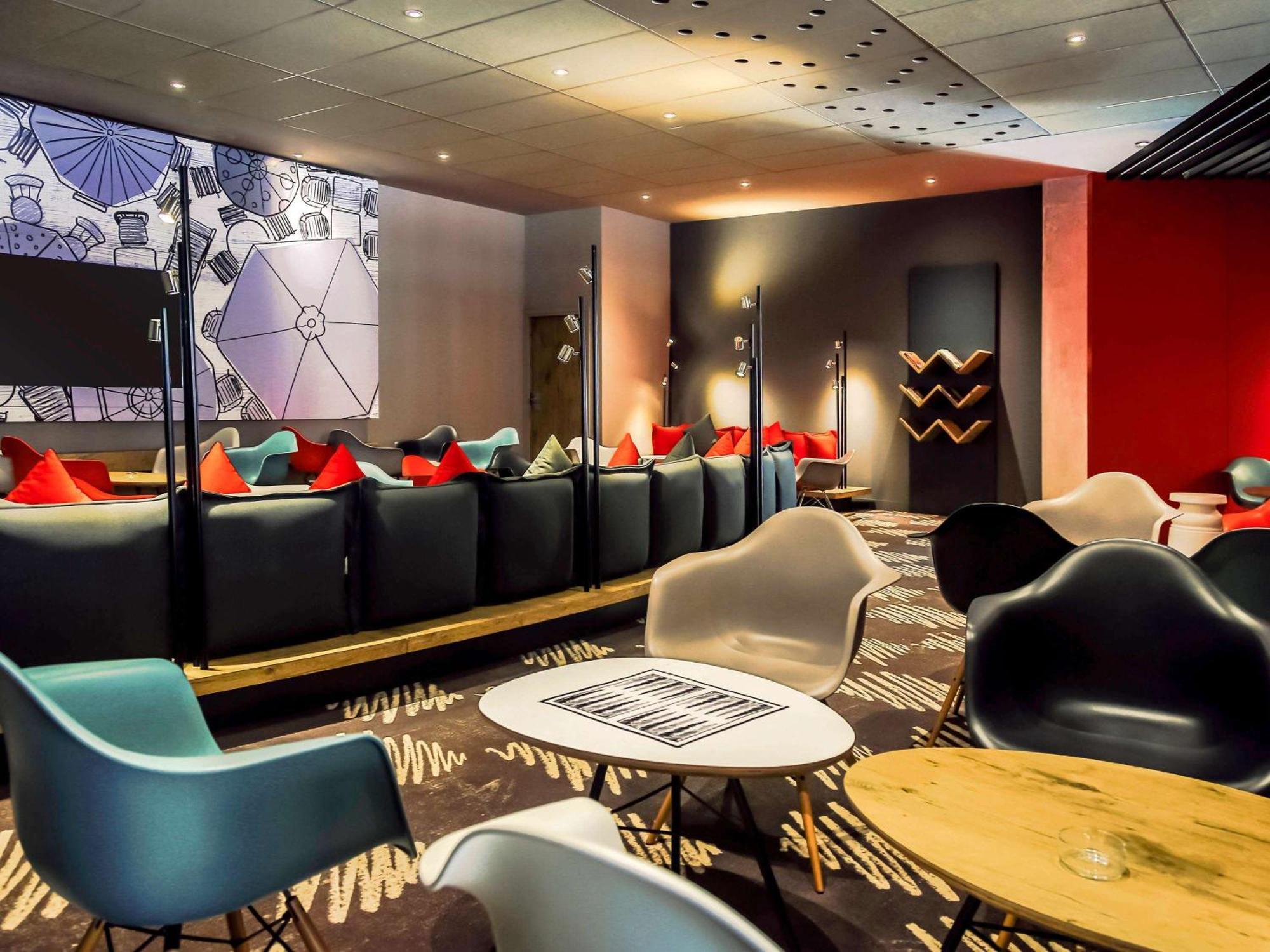 Отель Ibis Rabat Agdal Экстерьер фото