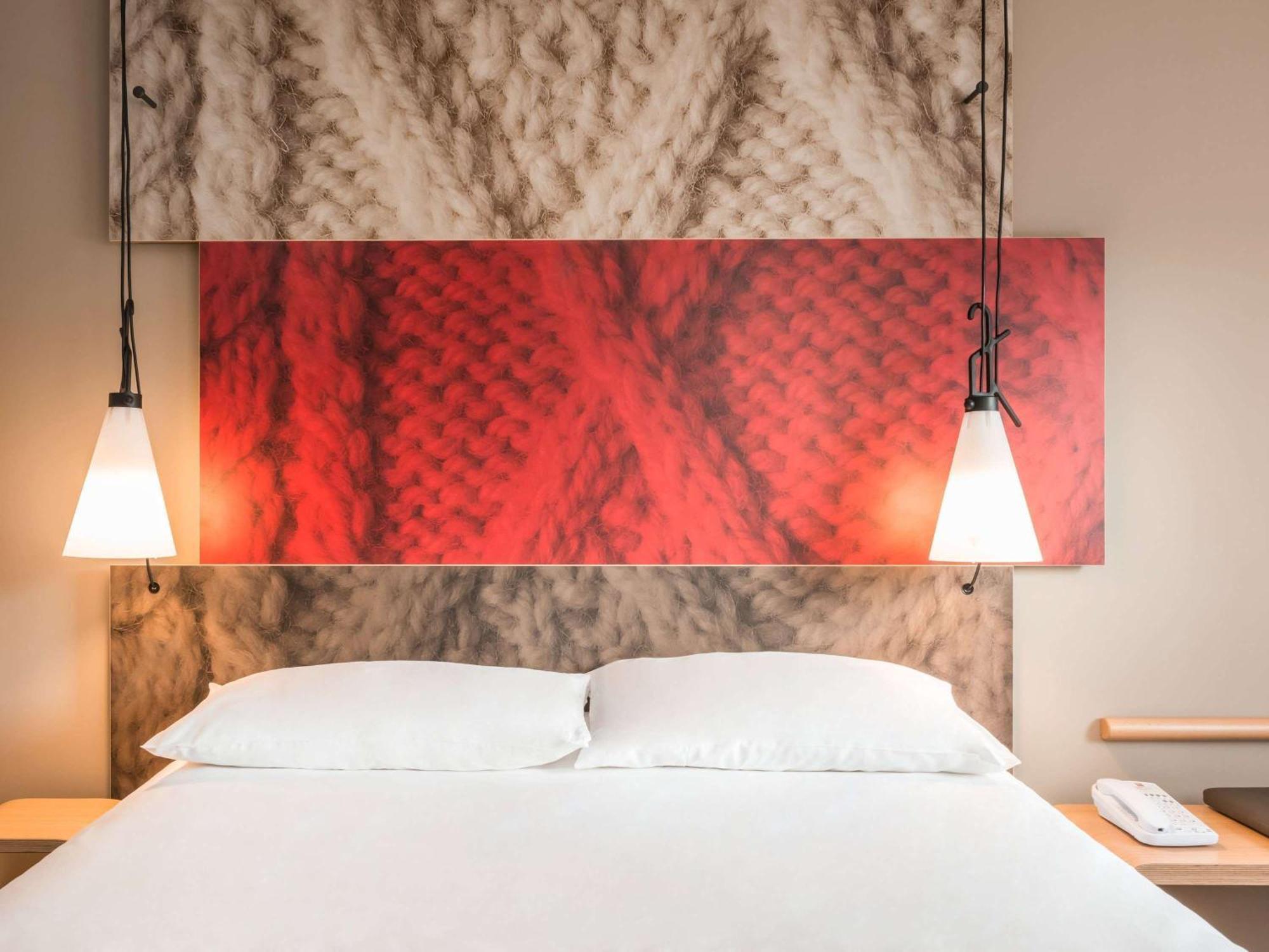 Отель Ibis Rabat Agdal Экстерьер фото