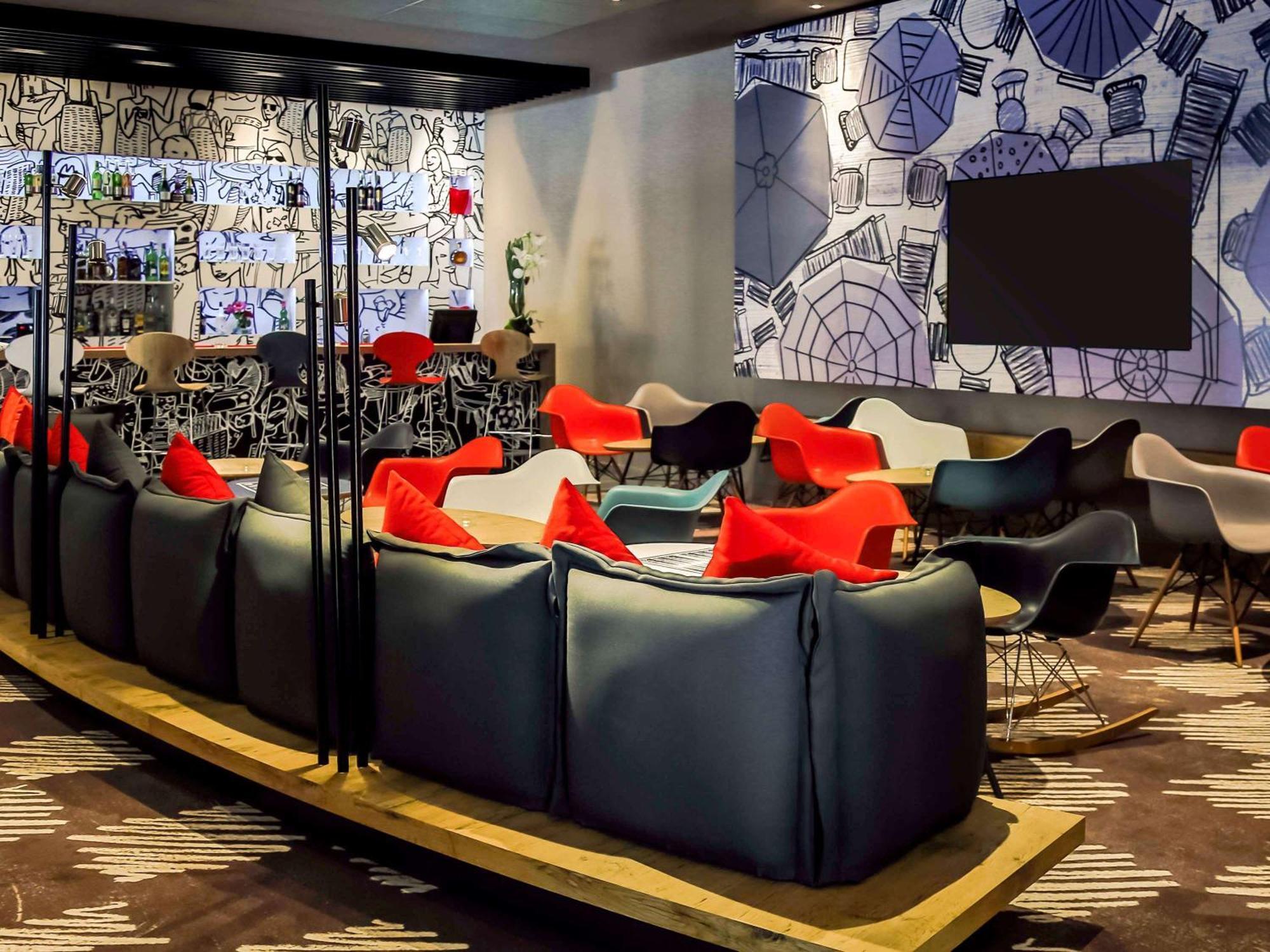 Отель Ibis Rabat Agdal Экстерьер фото