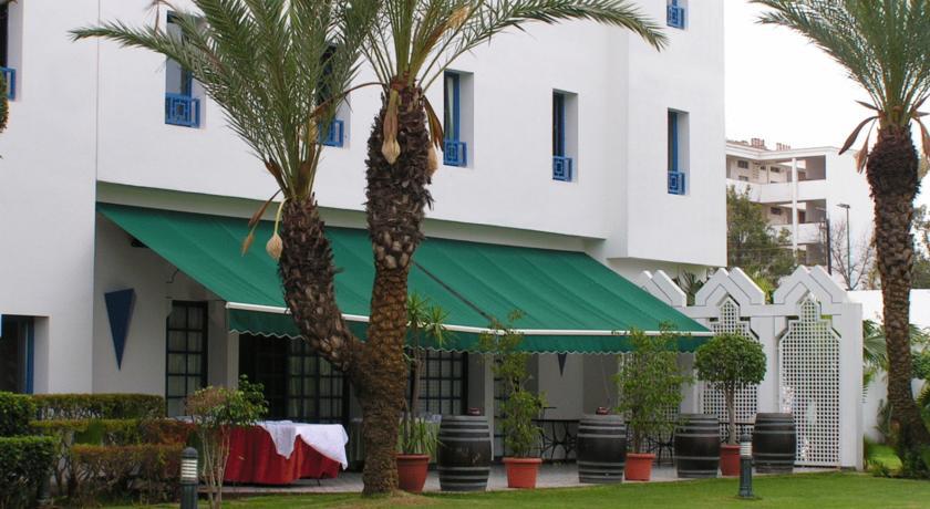 Отель Ibis Rabat Agdal Экстерьер фото